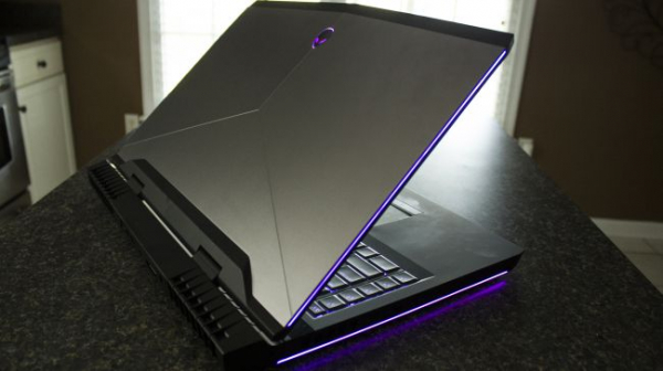 Обзор Alienware 17 R4